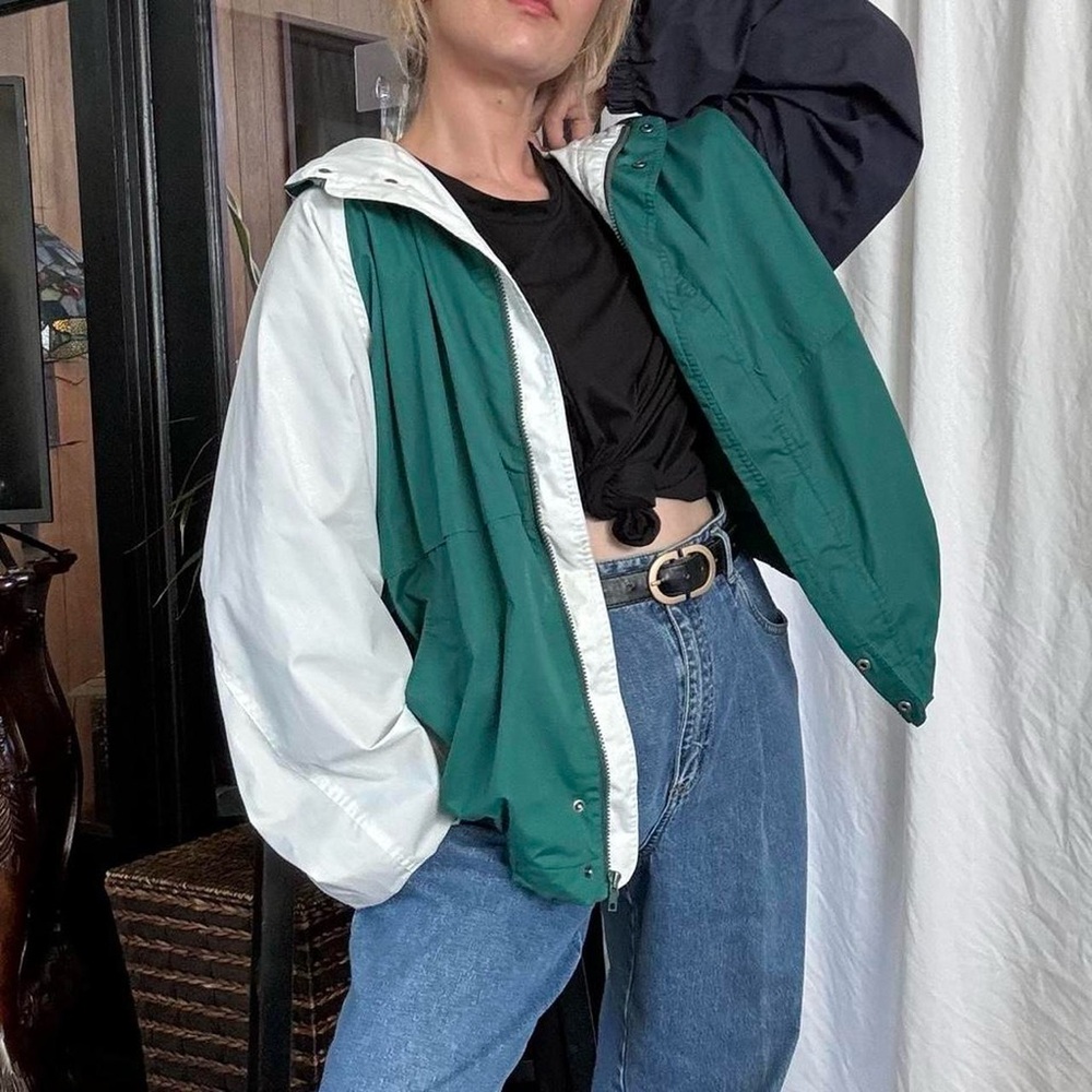 Expeditions 🏔️  retro 90s green color blocked windbreaker bomber jacket size XL